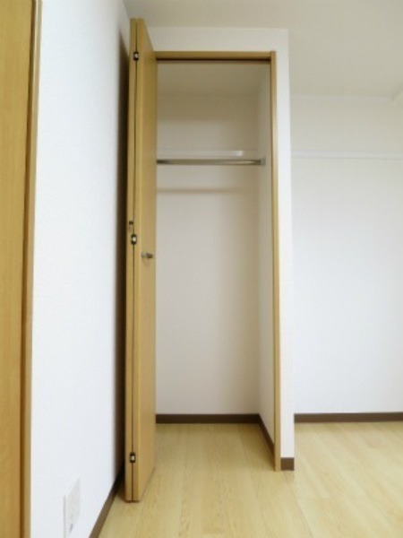 洗濯物を室内で干せます