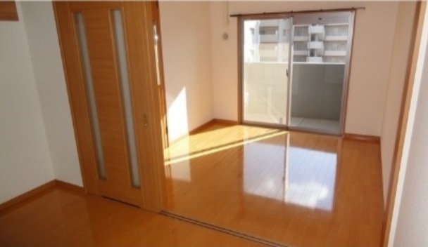 寝室にぴったりの洋室ですね