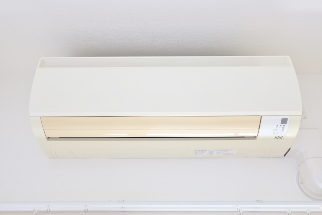 年中快適なエアコン付き