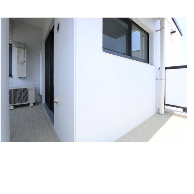 角部屋の特権、Ｌ字バルコニーです