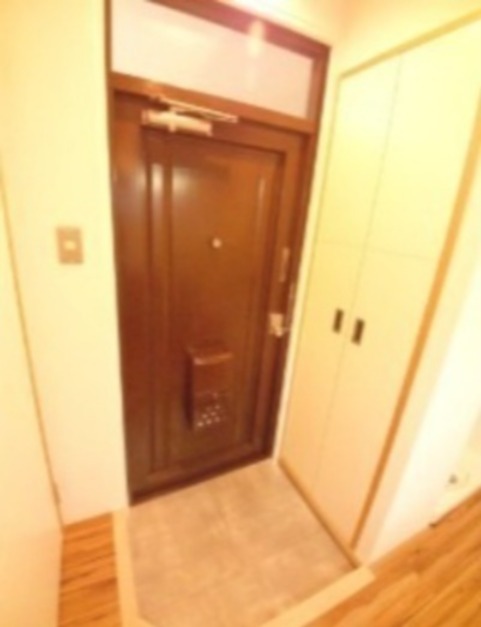 荷物があっても窮屈感を感じませんね