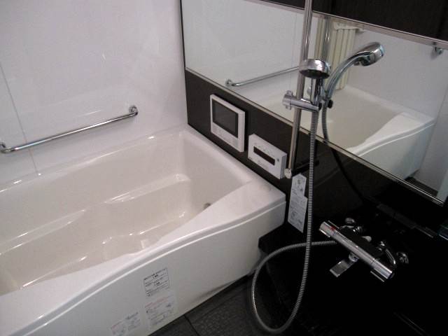 浴室テレビ付きでゆったりリラックスタイム