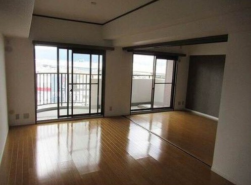 広々リビングでゆったりくつろげます