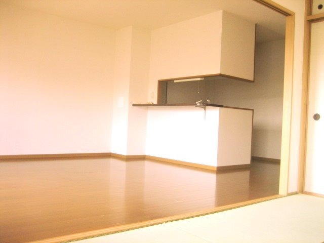 広々リビングでゆったりくつろげます