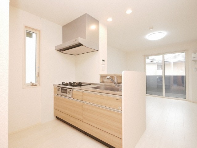 対面キッチンで会話が弾みますね