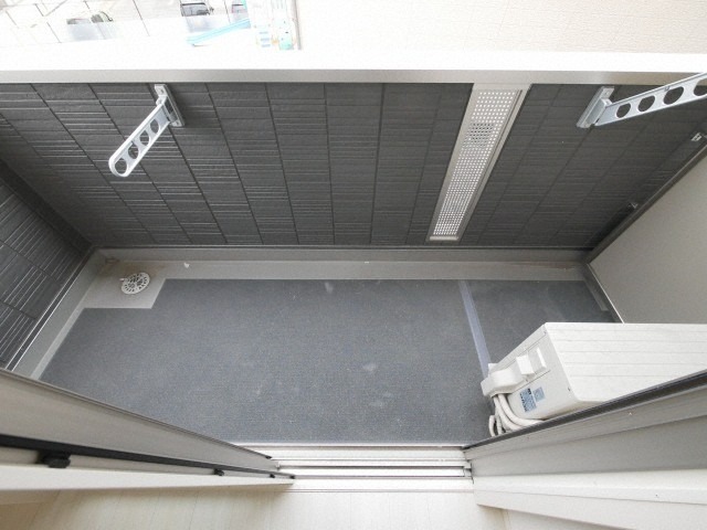 天気の良いの洗濯物はこちらで♪