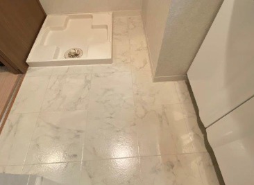 洗濯機は室内に置くことができます。