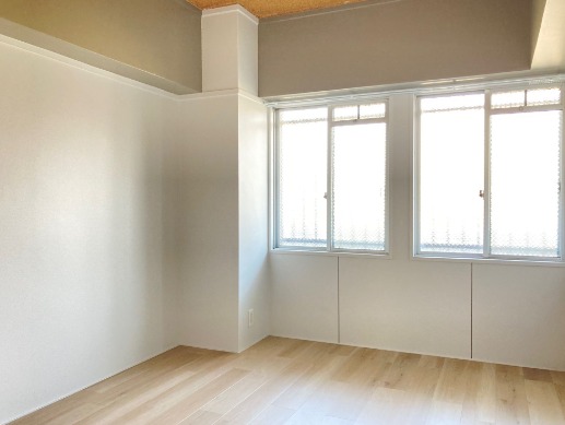 こちら寝室にいかがでしょうか。