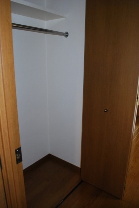 ロングコートもかけられます。