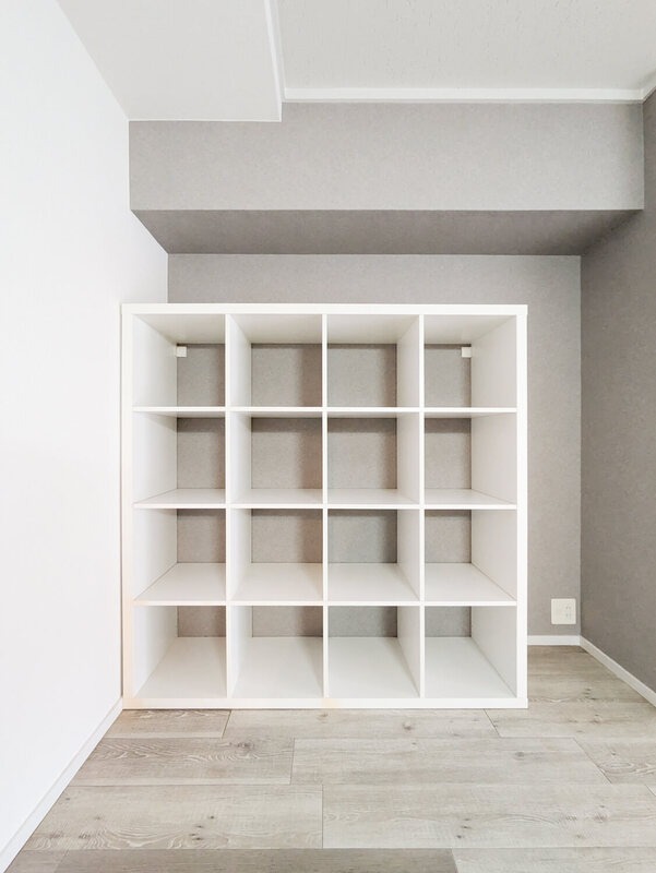 嬉しい収納棚付き。