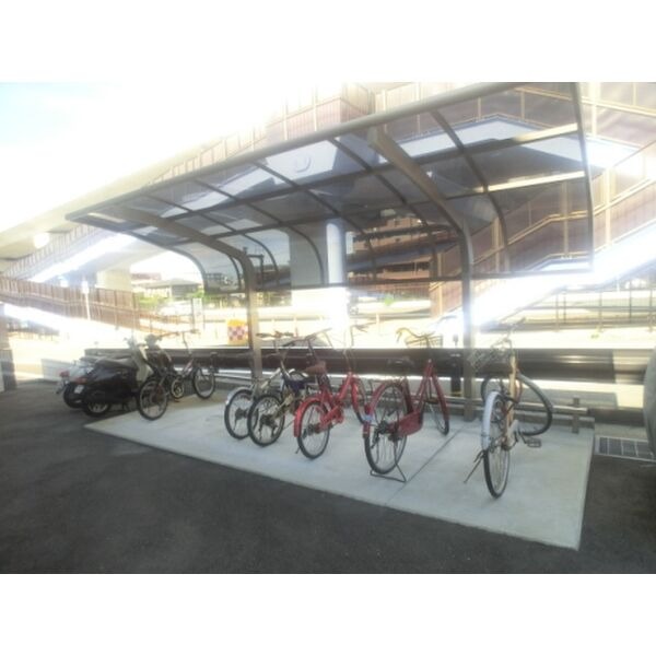 駐輪場あります。