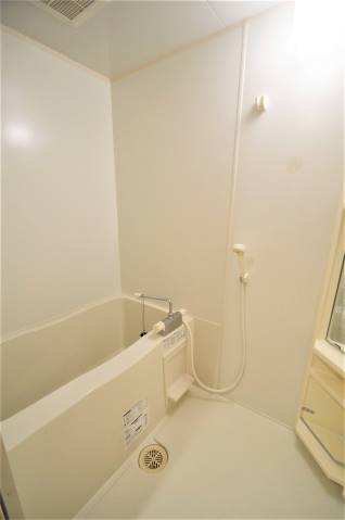 今日の疲れはバスルームで洗い流しましょう