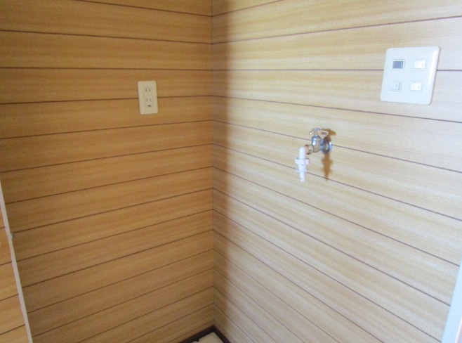 洗濯機は室内に置くことが出来ます。