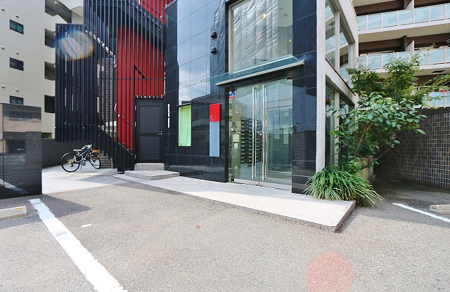 オシャレなエントランスです