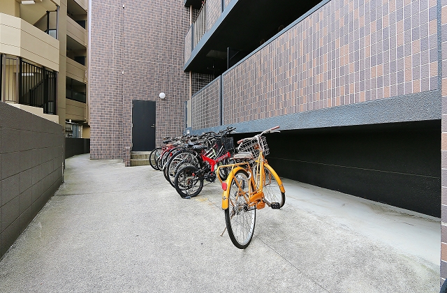駐輪スペースもあります