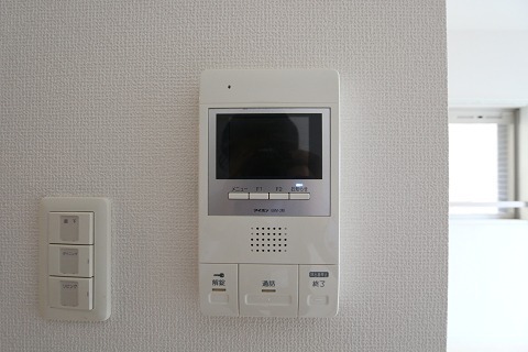 モニタ付きで来客時も安心