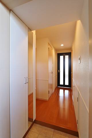 鏡付きで嬉しいですね