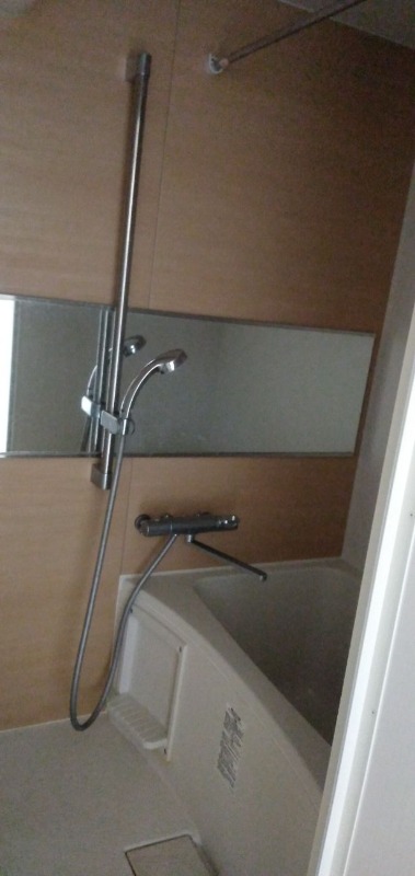 一日の汗や疲れはここで流してください