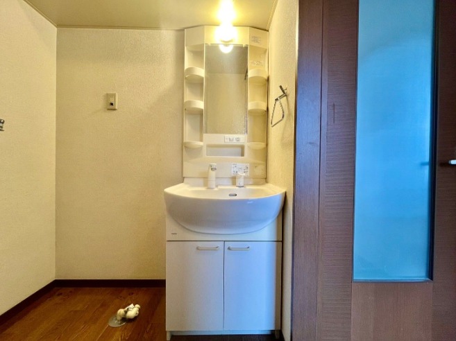 お出かけ前の身支度はこちらでバッチリです