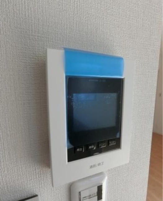 モニター付きで誰が来たのかすぐわかる