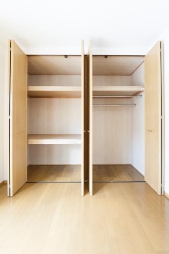 お荷物はこちらへ