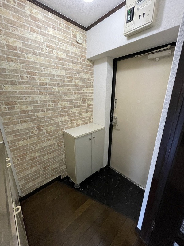 玄関はこんな感じです。