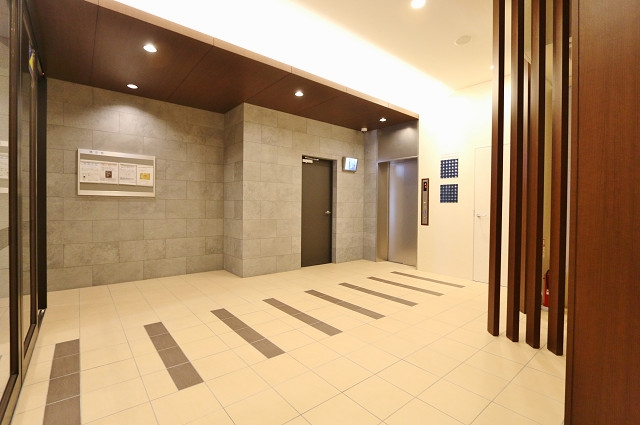 防犯カメラも多く万全のセキュリティです