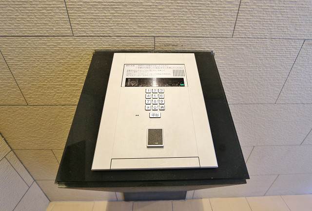 鍵をかざしてロック解除です