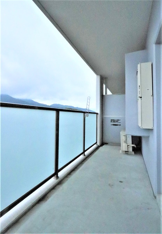 洗濯物はこちらへどうぞ。