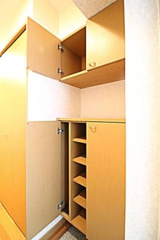 シューズボックス完備しております