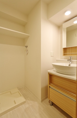 お出かけ前の身支度はこちらで