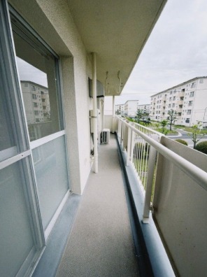 バルコニー付き。