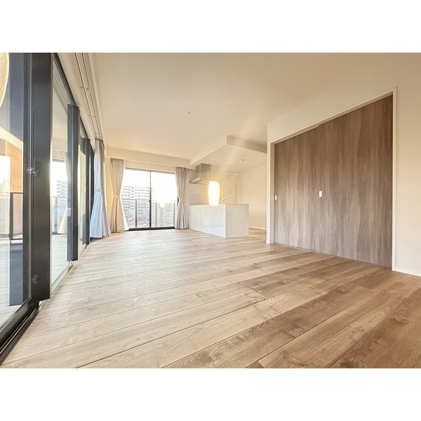 17帖のどでかいリビングです