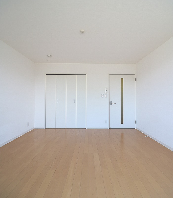 家具の配置がしやすいお部屋です