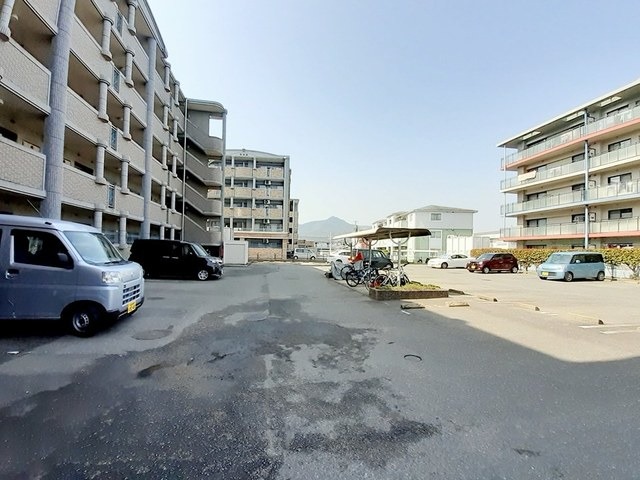 駐車場もございます。