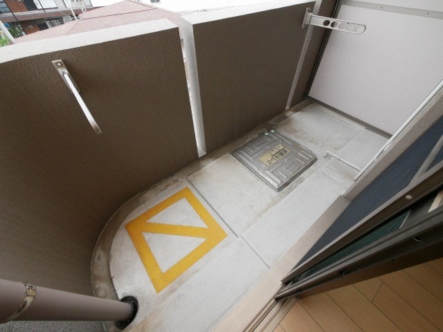 バルコニーでも洗濯物が干せます！