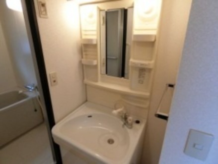 出かける前の身だしなみチェックはこちらでどうぞ！