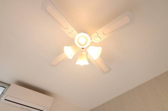 シーリングファン付きです。