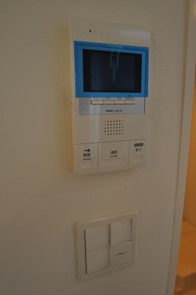 安心のモニターフォンです