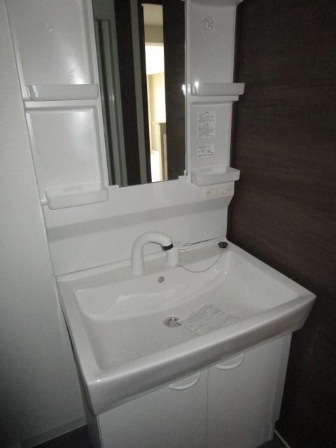 お出かけ前の身支度はこちらで