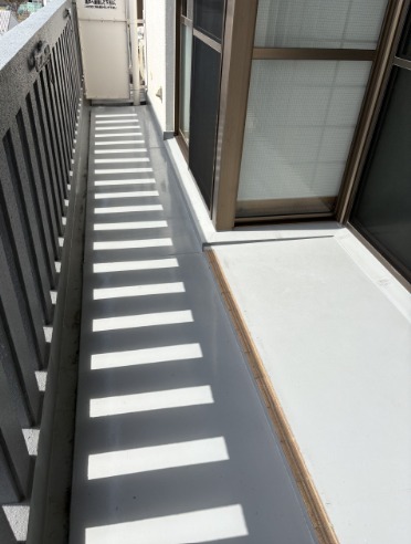 日当たり良好なバルコニーですね