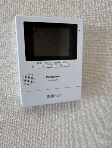 モニタ付きで急な来客時も安心ですね