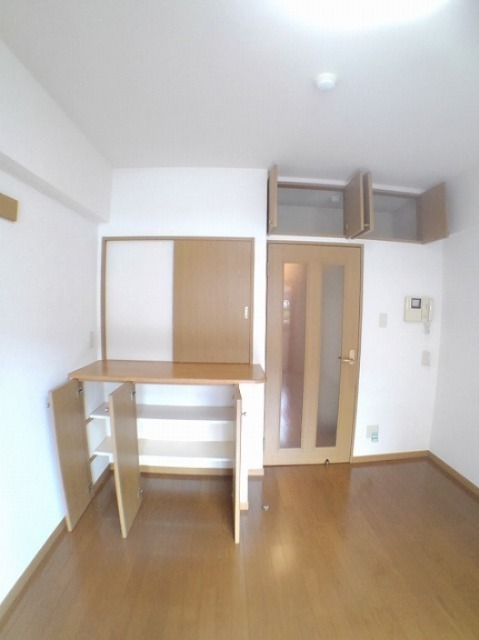 日当たりもいいお部屋ですね。