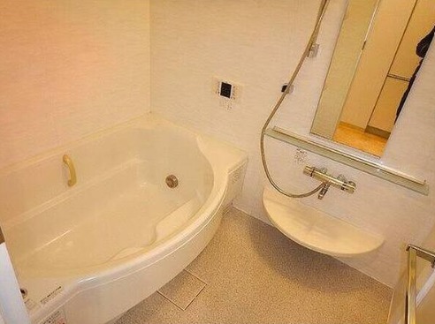 一日の疲れはこちらで洗い流してください