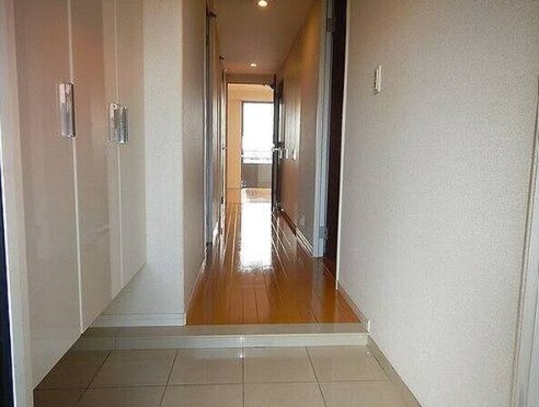 玄関も十分な広さです