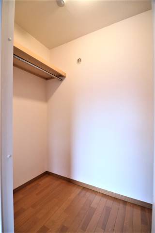 収納たっぷりでいいですね。