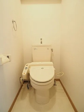 清潔感のあるトイレです