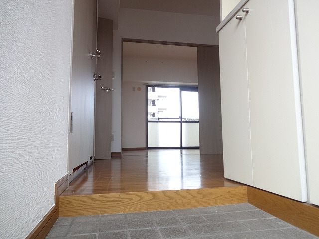 玄関も十分なスペースです