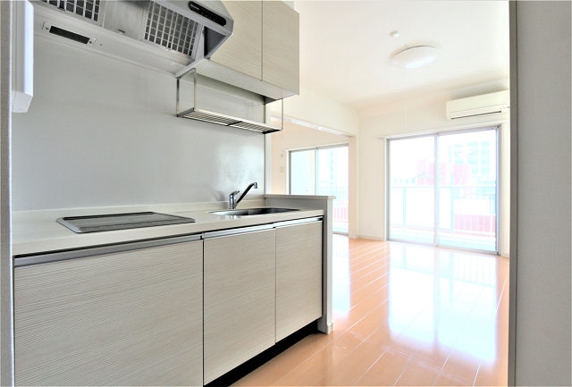 作業スペースがあり料理がはかどるキッチンです