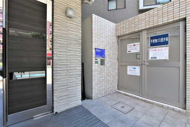 共用のゴミ置き場があります